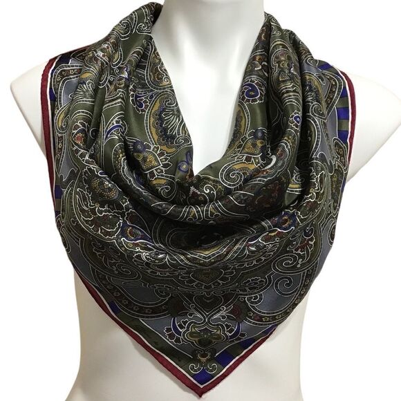 Oscar De La Renta Green Satin Blend Square Scarf 30” X 30” Vintage - Picture 1 of 6
